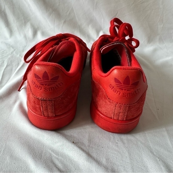 Adidas Men’s Red Suede Stan Smith in Size 6 - Picture 6 of 8